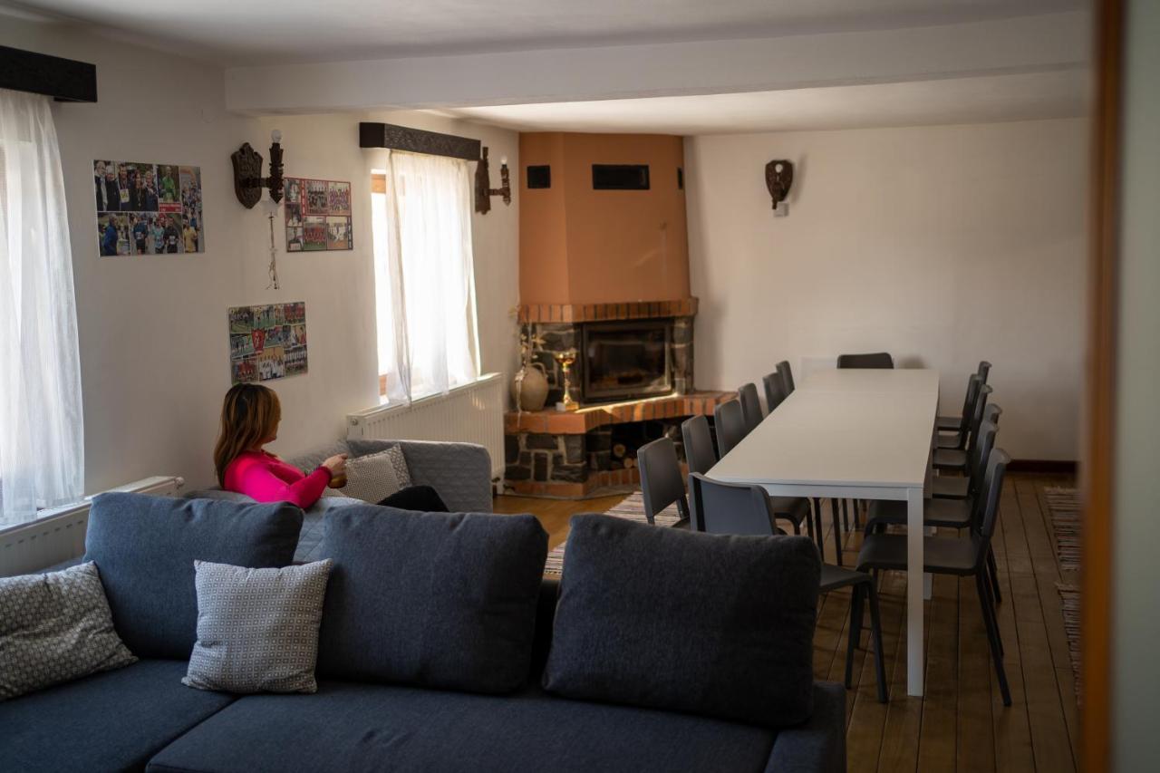 3A Guest House Sicasau ภายนอก รูปภาพ
